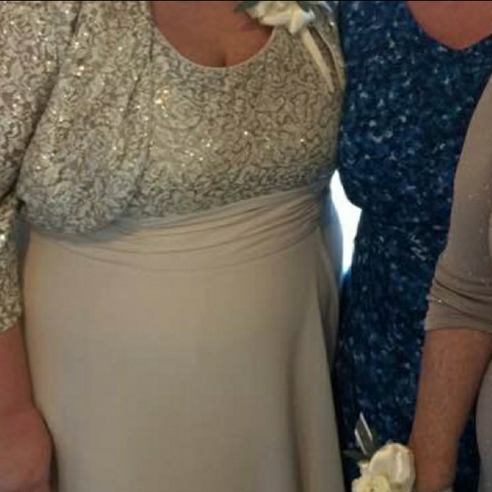 Formal Dress plus sizs